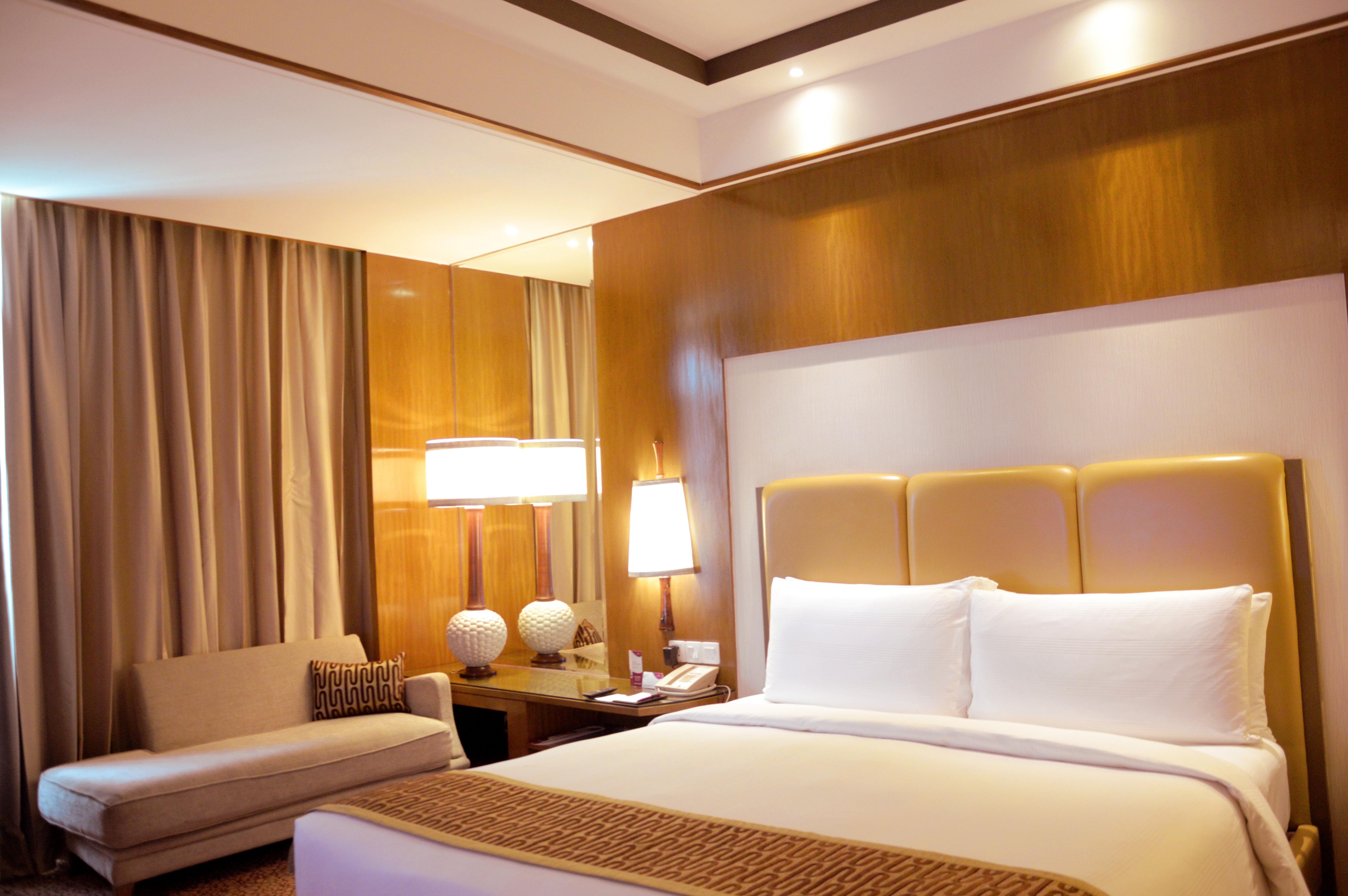 Hotel Crowne Plaza New Delhi Okhla By Ihg Exteriér fotografie A bedroom at the hotel